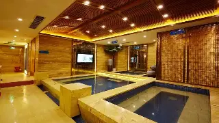 武汉桑拿天堂：深度解锁身心疲惫的终极放松秘籍 poster